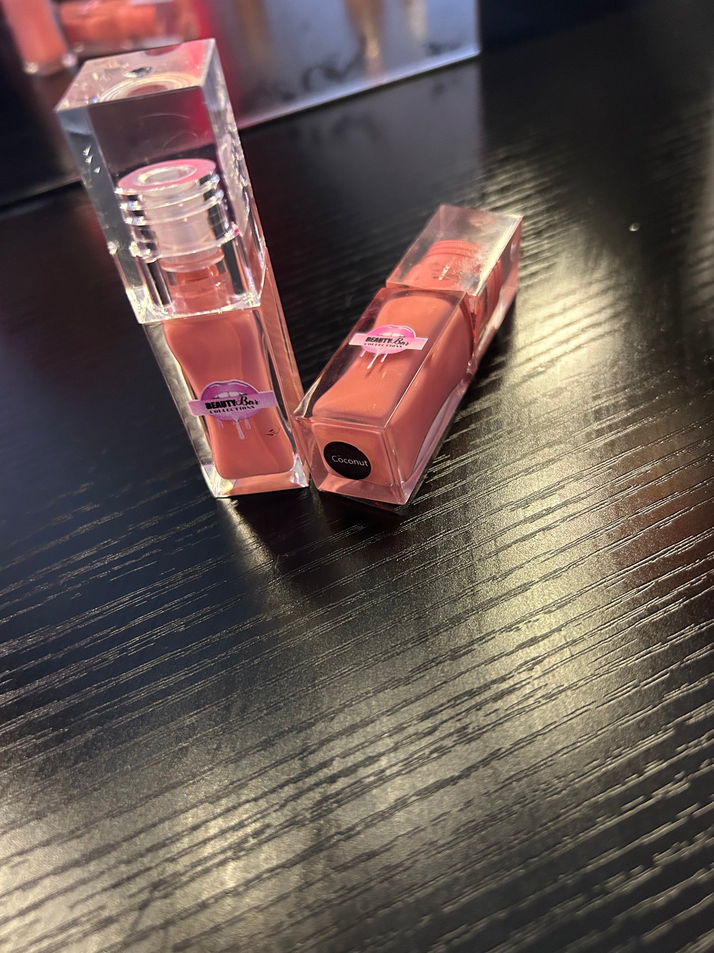 Coconut lipgloss